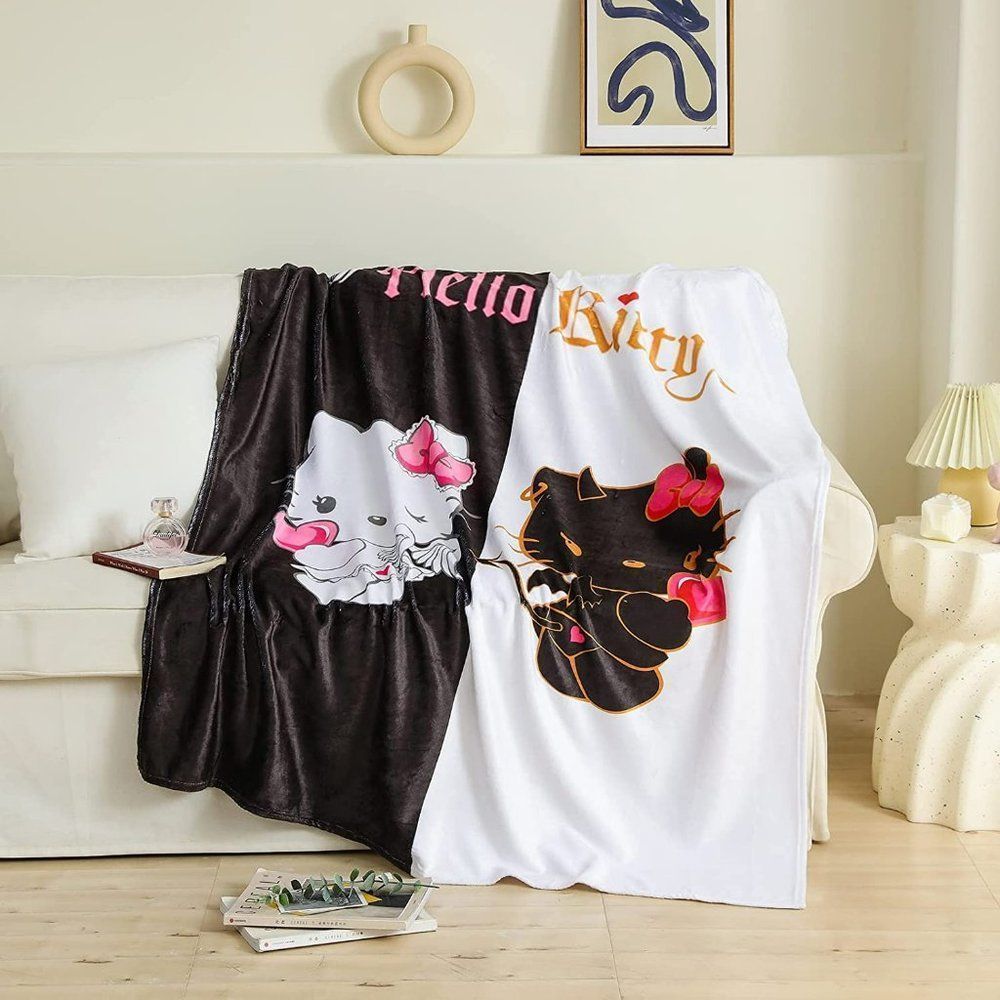 Hello Kitty Flannel Throw Blanket Lightweight Super Soft Cozy 60"X50"